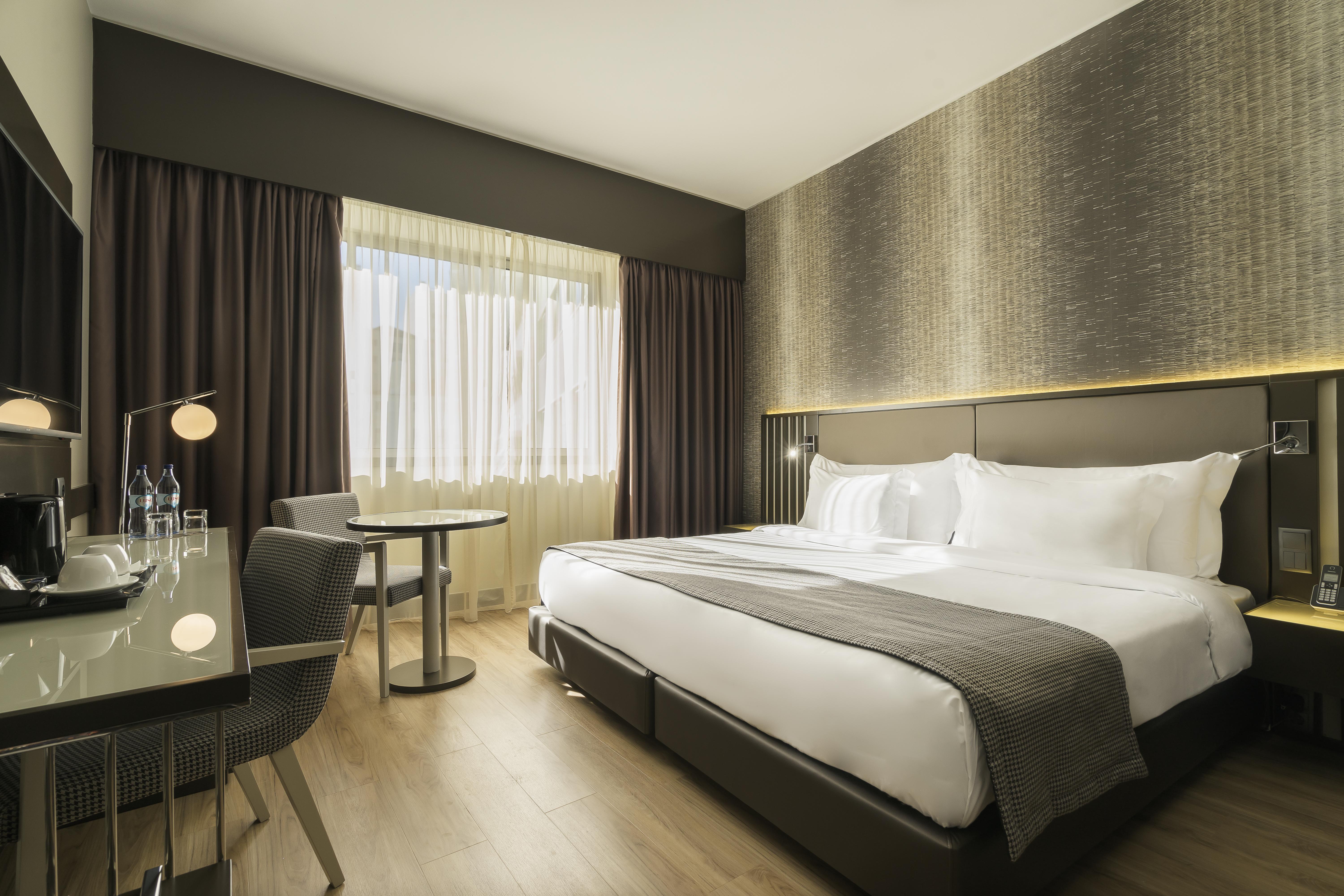 Hotel Hf Fenix 4*