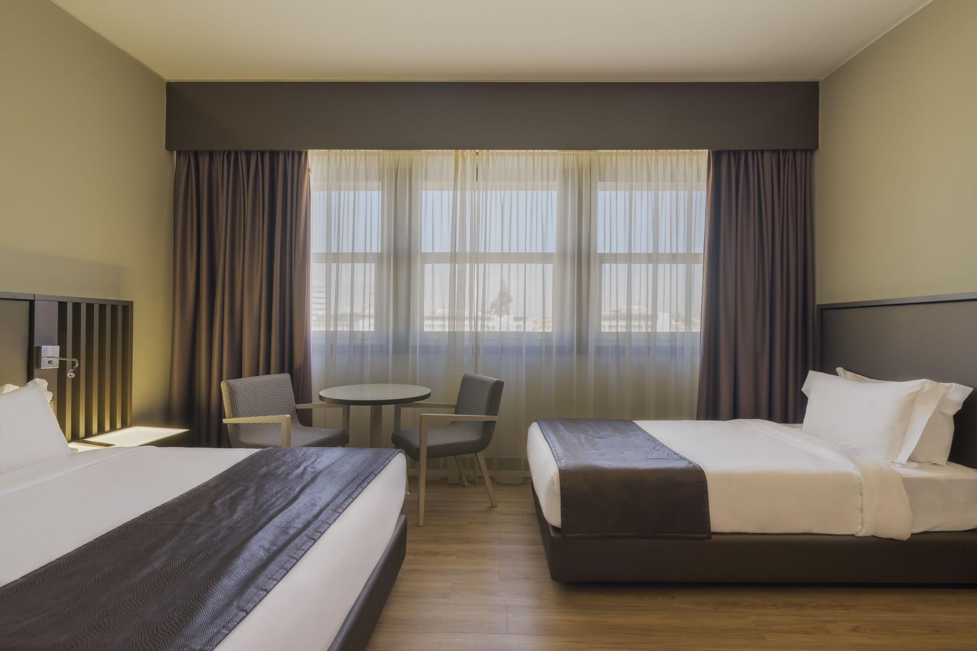 Hotel Hf Fenix 4*