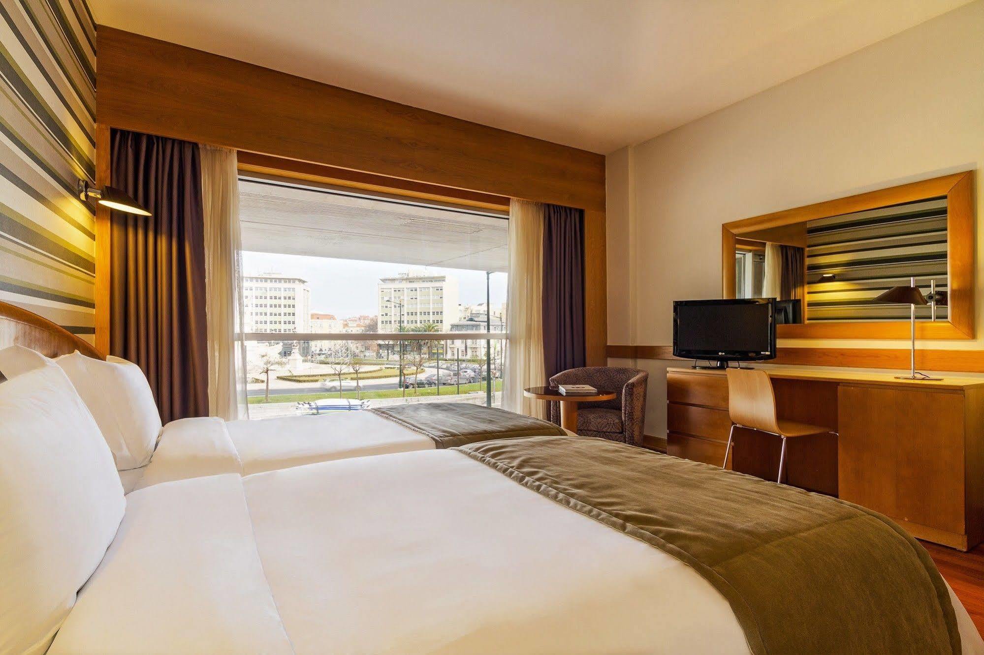 Hf Fenix Hotel 4*